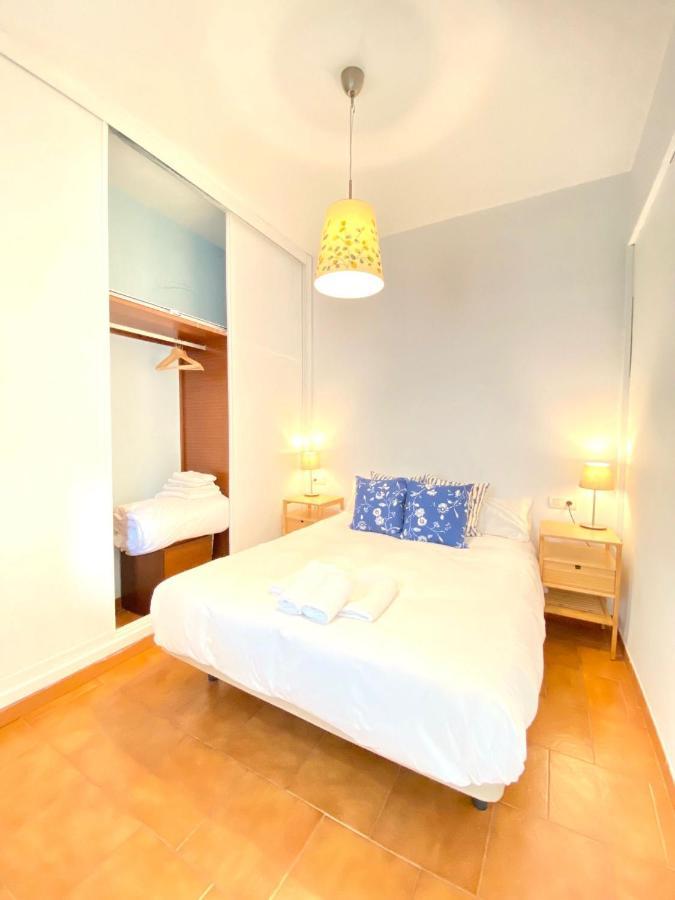 Comfortable Studio Old Town, Parking Optional Seville Ngoại thất bức ảnh