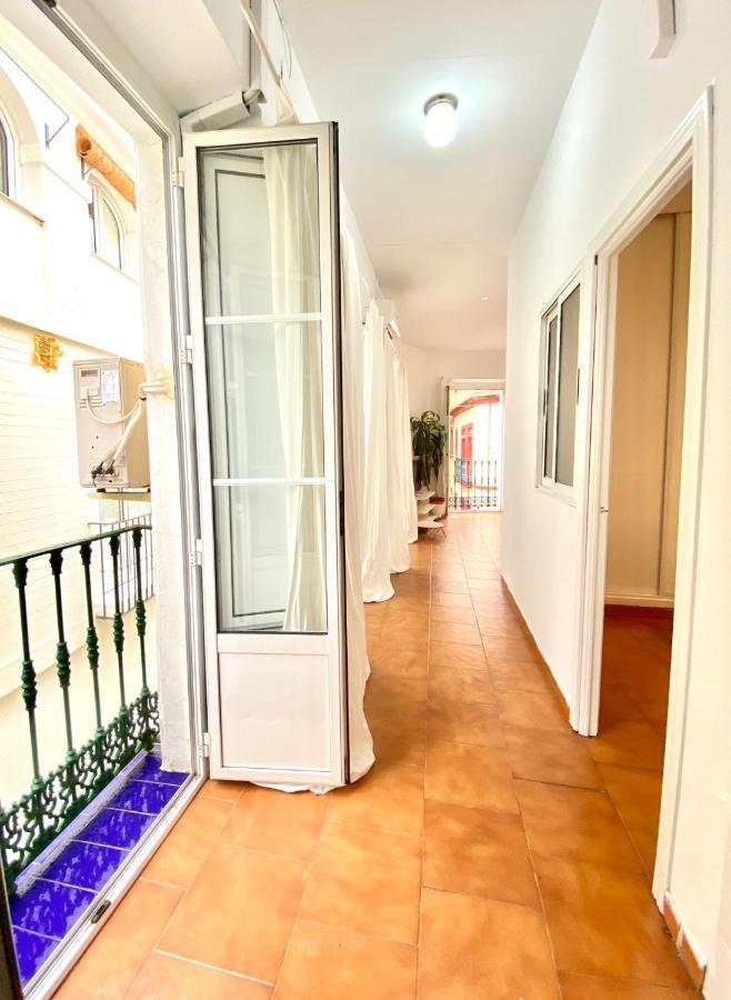 Comfortable Studio Old Town, Parking Optional Seville Ngoại thất bức ảnh