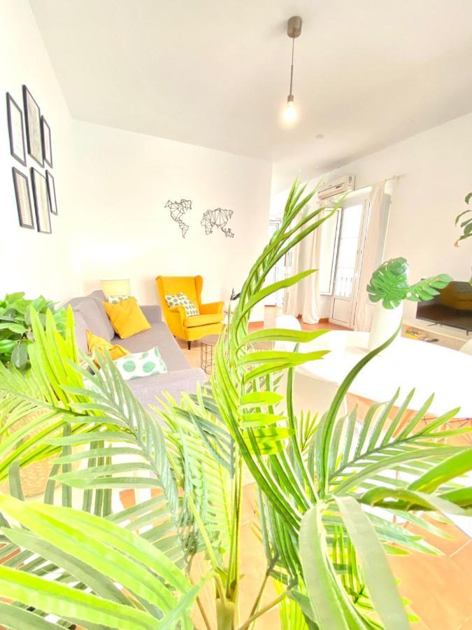 Comfortable Studio Old Town, Parking Optional Seville Ngoại thất bức ảnh