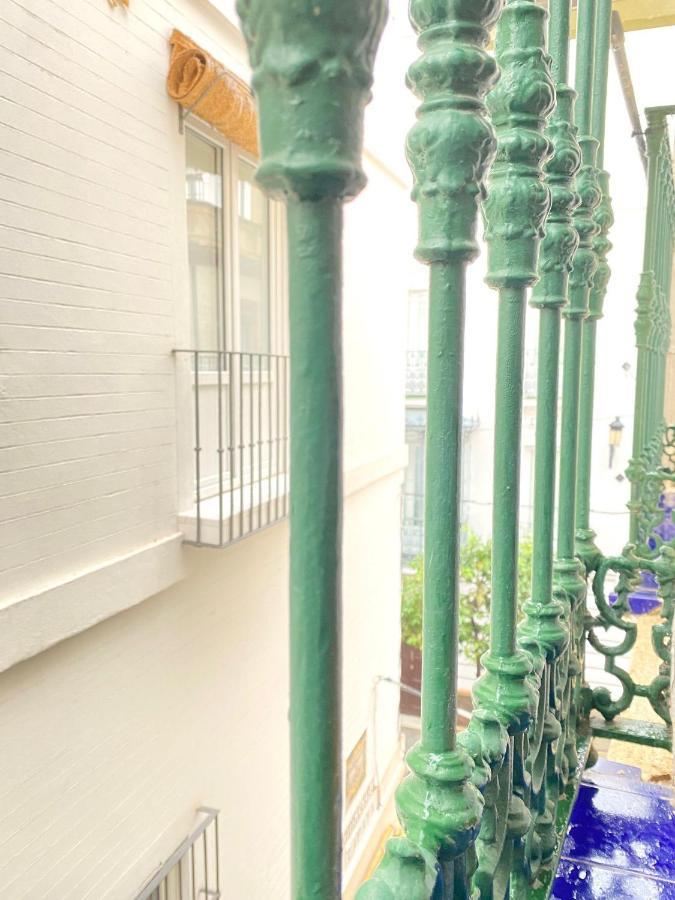 Comfortable Studio Old Town, Parking Optional Seville Ngoại thất bức ảnh