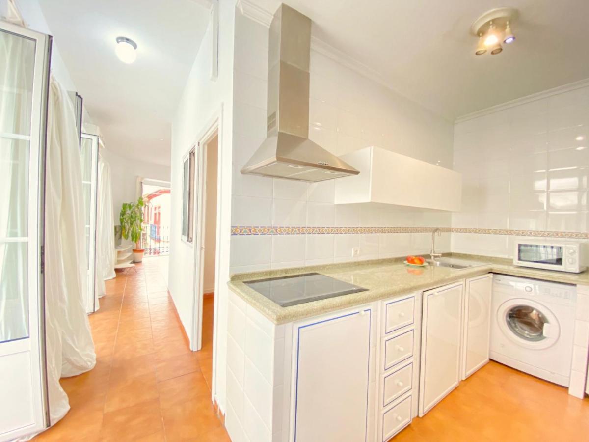 Comfortable Studio Old Town, Parking Optional Seville Ngoại thất bức ảnh
