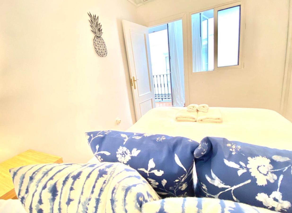 Comfortable Studio Old Town, Parking Optional Seville Ngoại thất bức ảnh