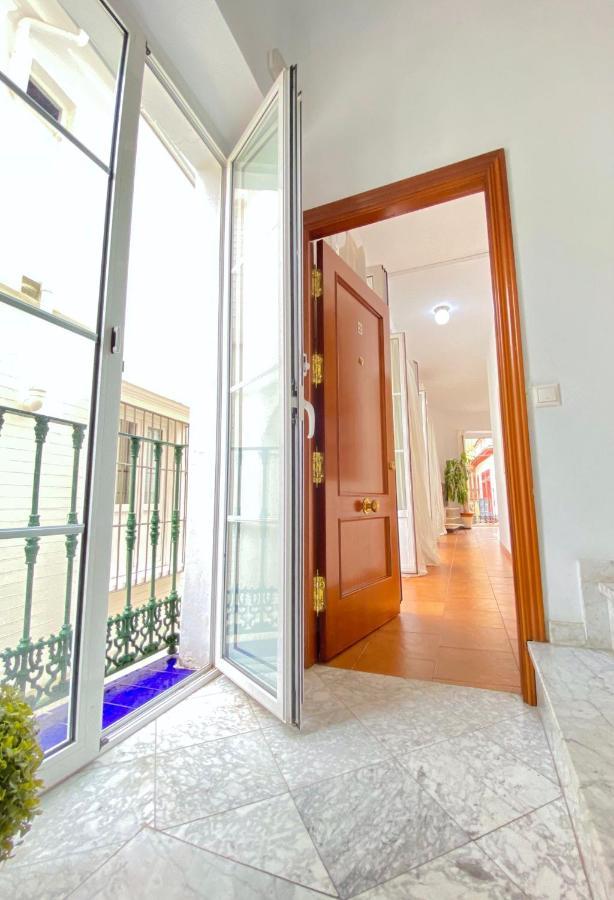 Comfortable Studio Old Town, Parking Optional Seville Ngoại thất bức ảnh