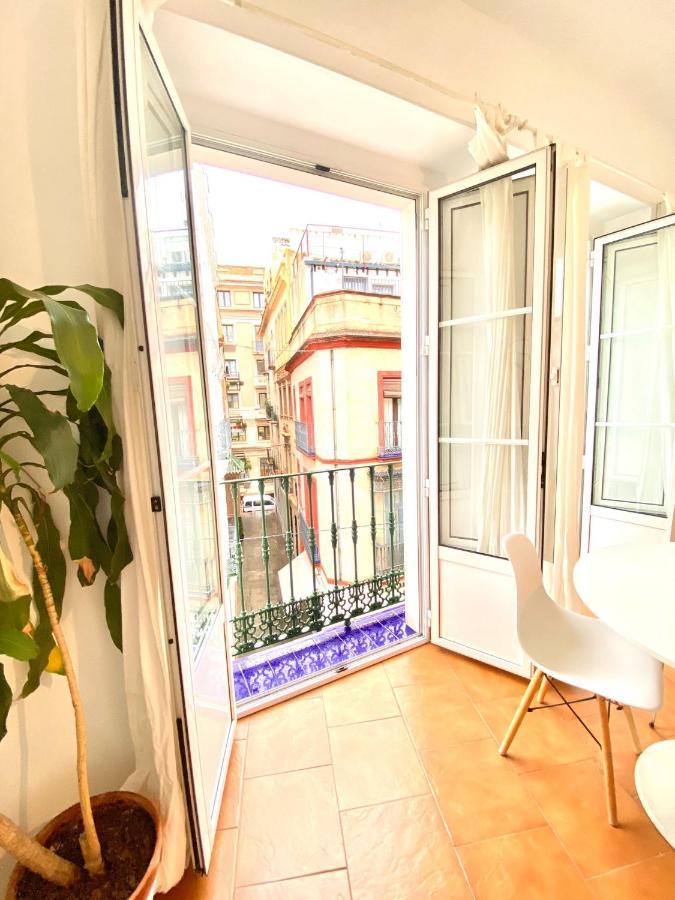 Comfortable Studio Old Town, Parking Optional Seville Ngoại thất bức ảnh