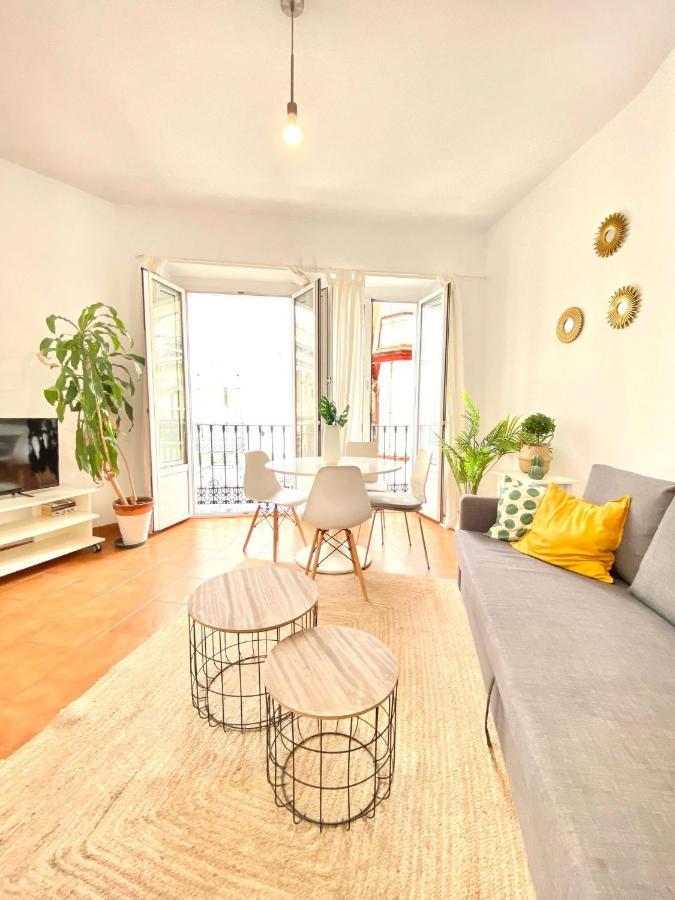 Comfortable Studio Old Town, Parking Optional Seville Ngoại thất bức ảnh
