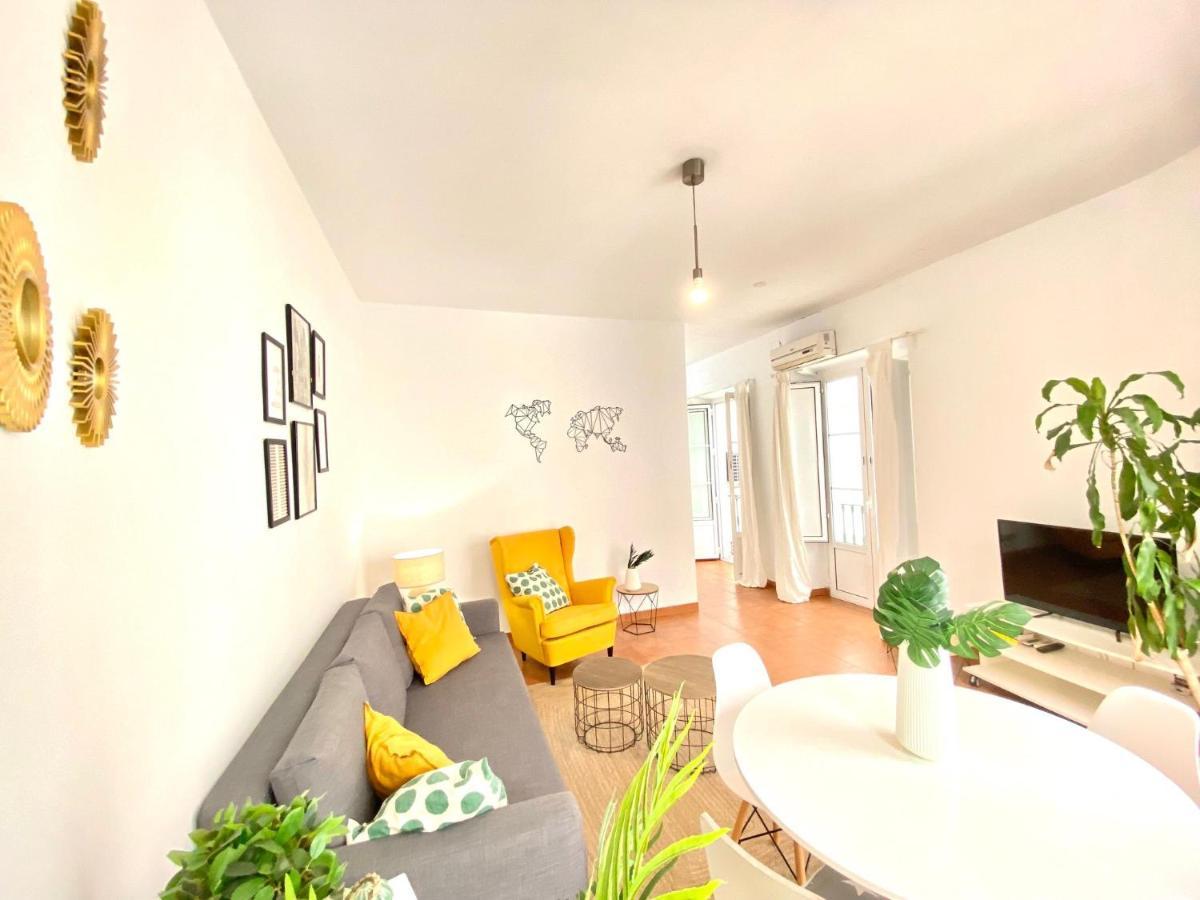 Comfortable Studio Old Town, Parking Optional Seville Ngoại thất bức ảnh